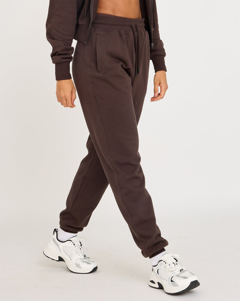 Joggers clásicos básicos